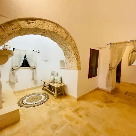 Holiday home Trullo Fernando *